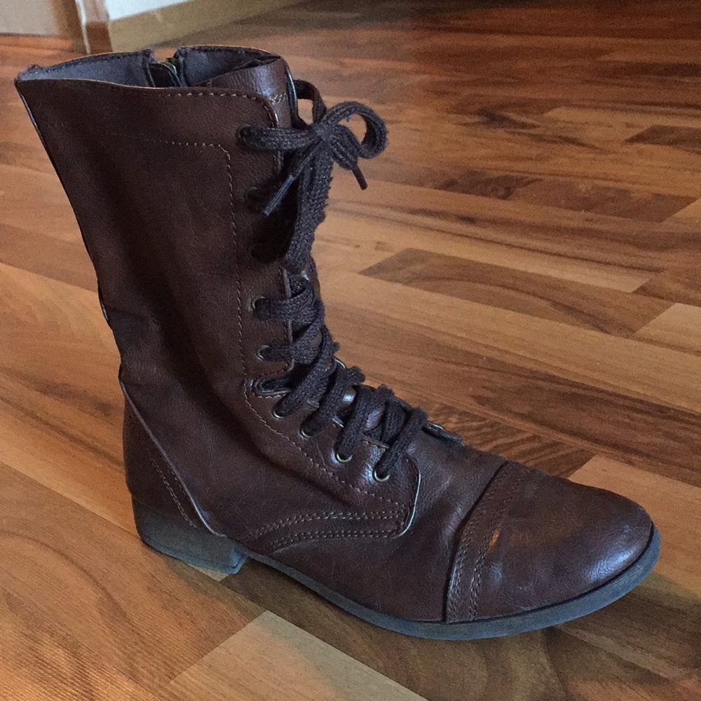 Brown boots